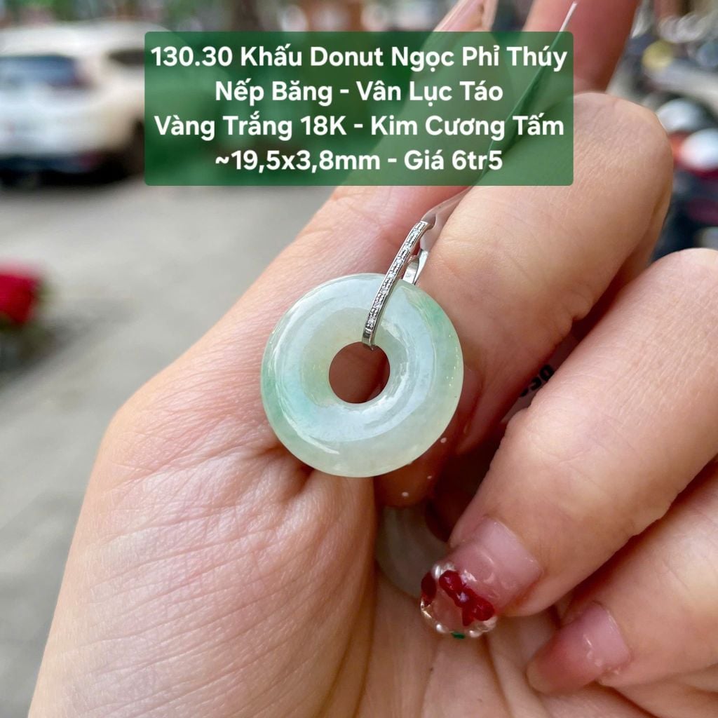 Khấu Donut Ngọc Phỉ Thúy Nếp Băng Vân Lục Táo - Vàng Trắng 18K - Kim Cương Tấm ~19,5x3,8mm 130.30