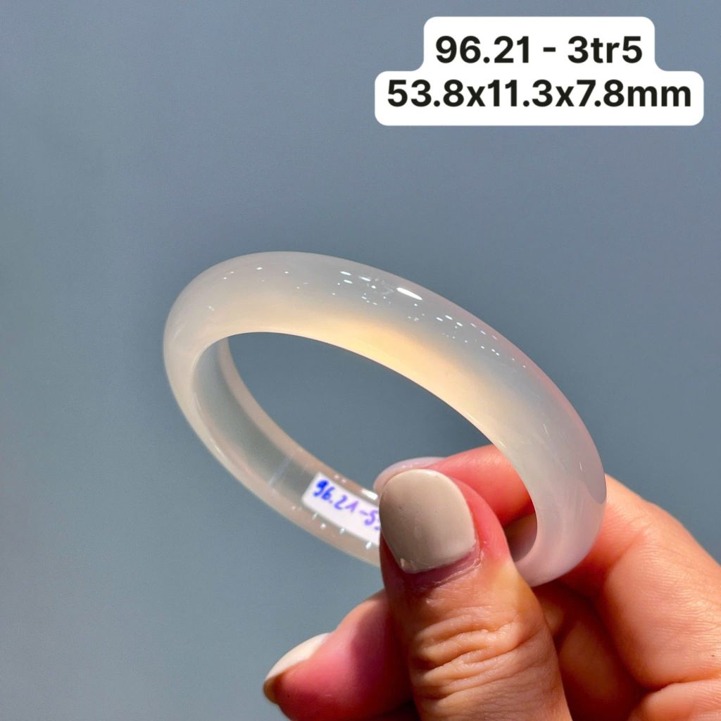 Vòng Hẹ Ngọc Tuỷ Chalcedony Bạch Nguyệt Quang 53.8x11.3x7.8mm 96.21