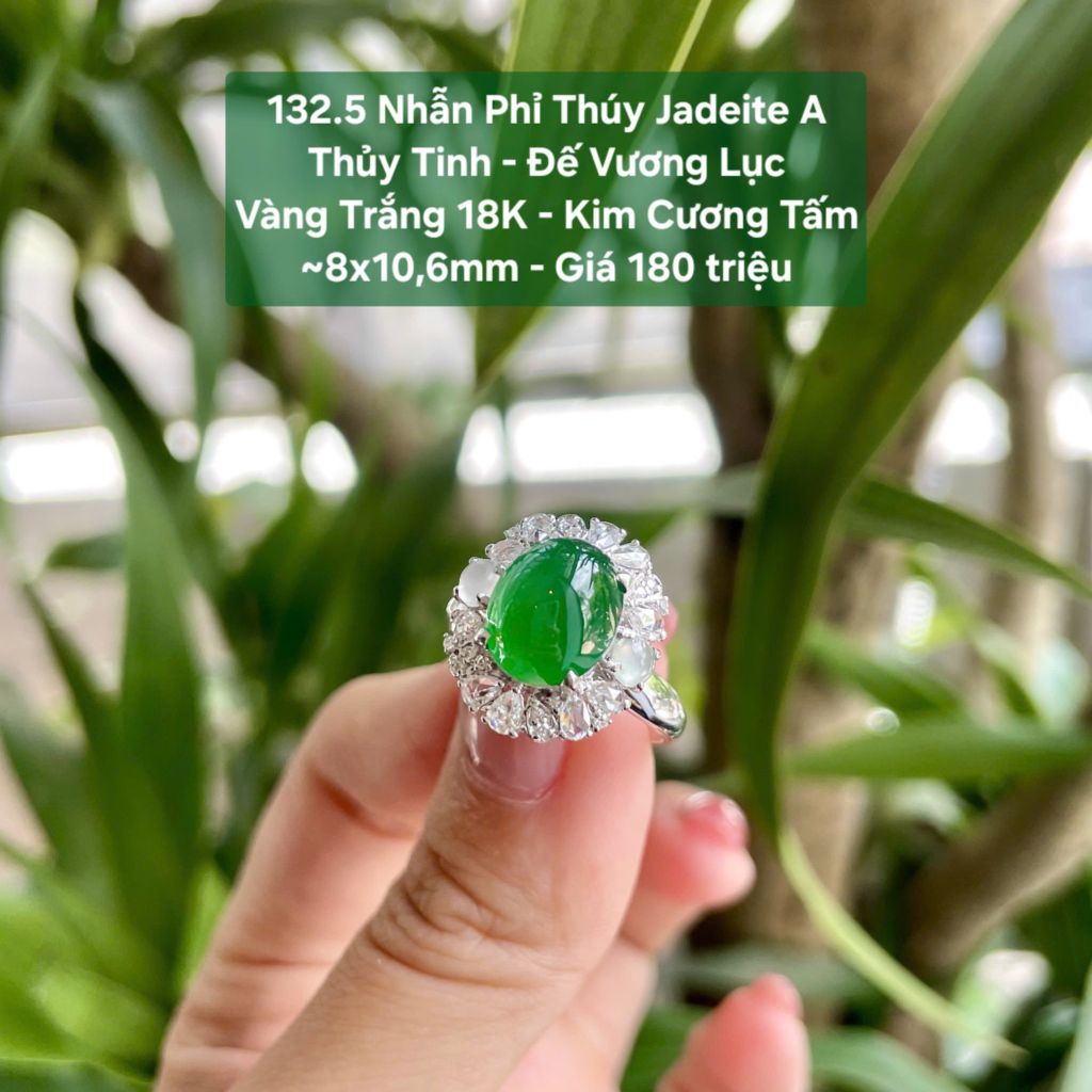 132.5 Nhẫn Phỉ Thuý Jadeite A Thuỷ Tinh - Đế Vương Lục - VT18K - KC Tấm ~ 8x10,6mm
