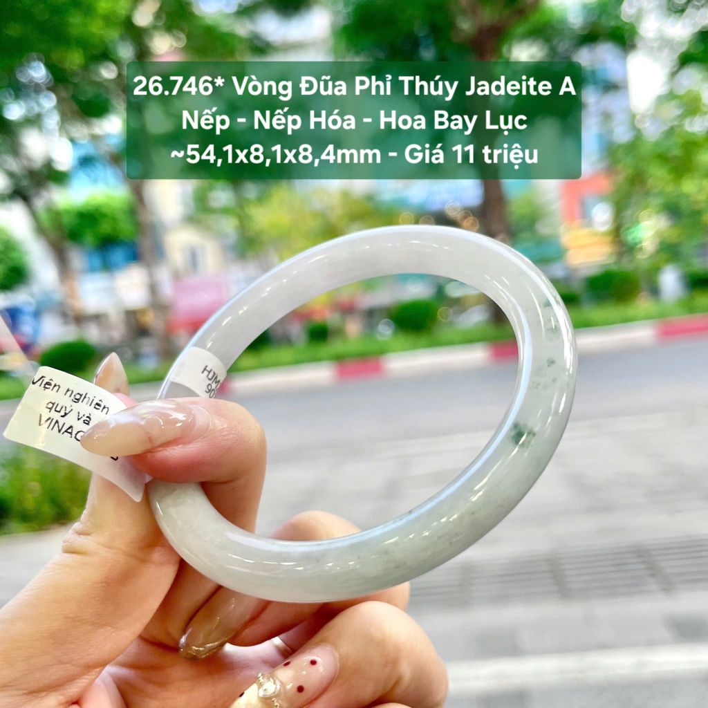 26.746* Vòng Đũa Phỉ Thuý Jadeite A - Nếp - Nếp Hoá - Hoa Bay Lục ~54,1x8,1x8,4mm