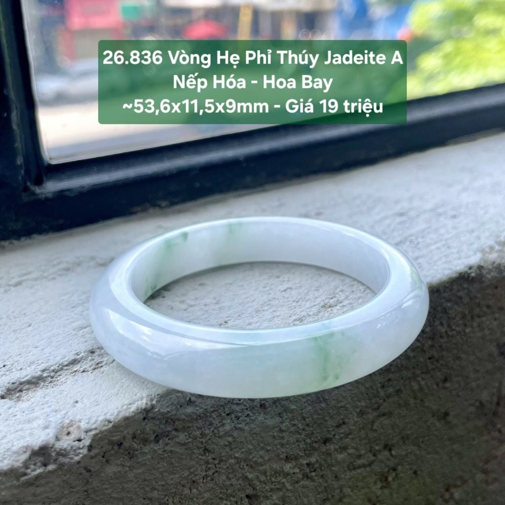 26.836 Vòng Hẹ Phỉ Thuý Jadeite A - Nếp Hoá - Hoa Bay ~ 53,6x11,5x9mm