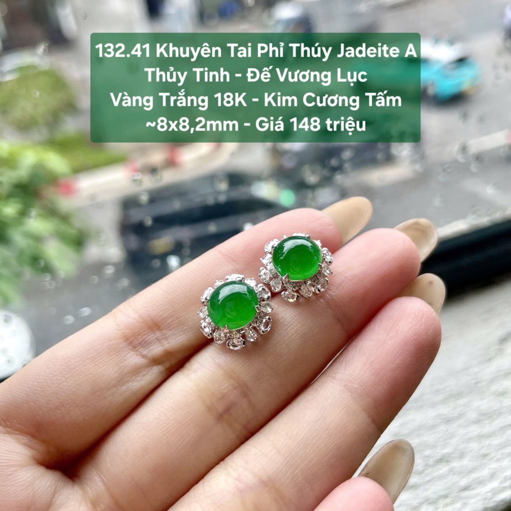 132.41 Khuyên Tai Phỉ Thuý Jadeite A - Thuỷ Tinh- Đế Vương Lục - VT18K - KC tấm ~ 8x8,2mm