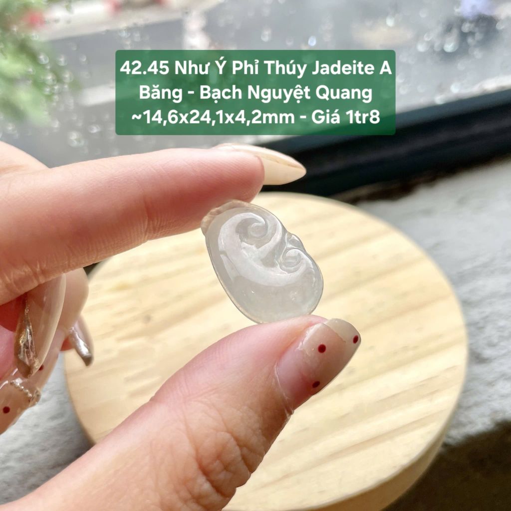 42.45 Như Ý Phỉ Thuý Jadeite A - Băng - Bạch Nguyệt Quang ~ 14,6x24,1x4,2mm