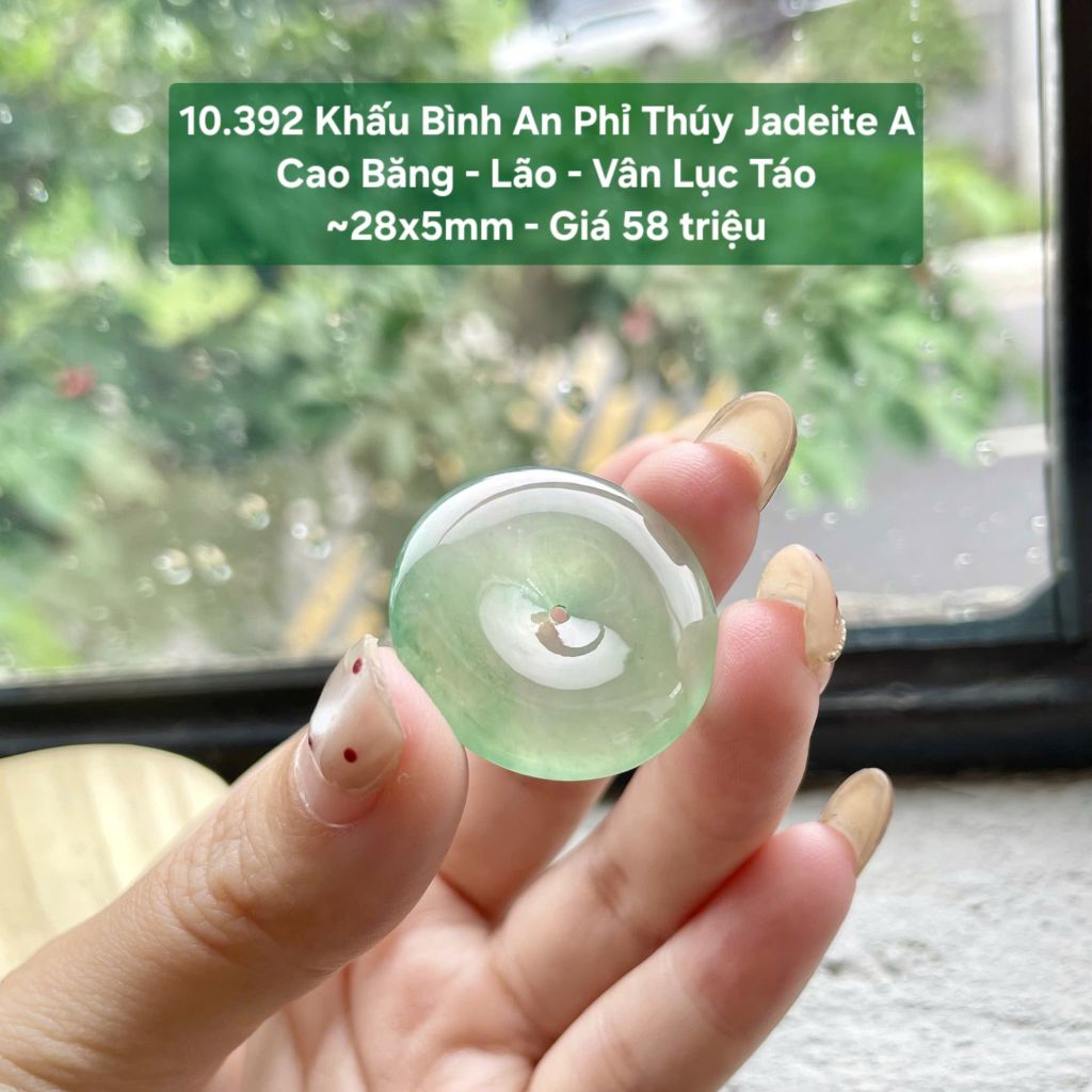 10.392 Khấu Bình An Phỉ Thuý Jadeite A - Cao Băng - Lão - Vân Lục Táo ~ 28x5mm