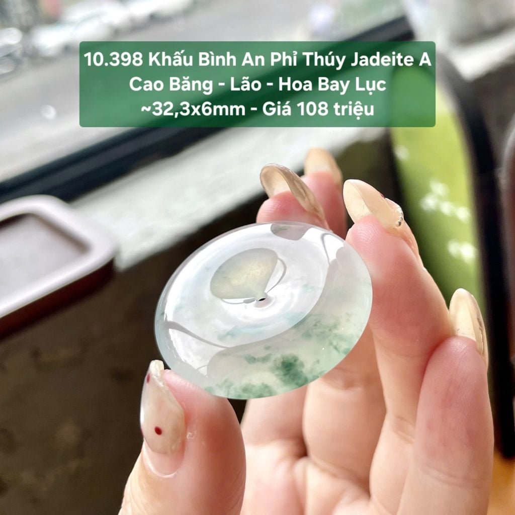 10.398 Khấu Bình An Phỉ Thuý Jadeite A - Cao Băng - Lão - Hoa Bay Lục ~ 32,3x6mm
