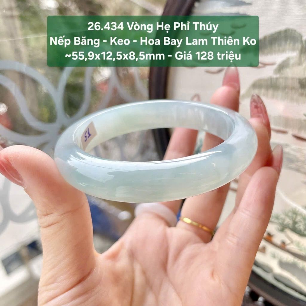 Vòng Hẹ Phỉ Thuý Nếp Băng - Keo - Hoa Bay Lam Thiên Ko ~55.9x12,5x8,5mm 26.434