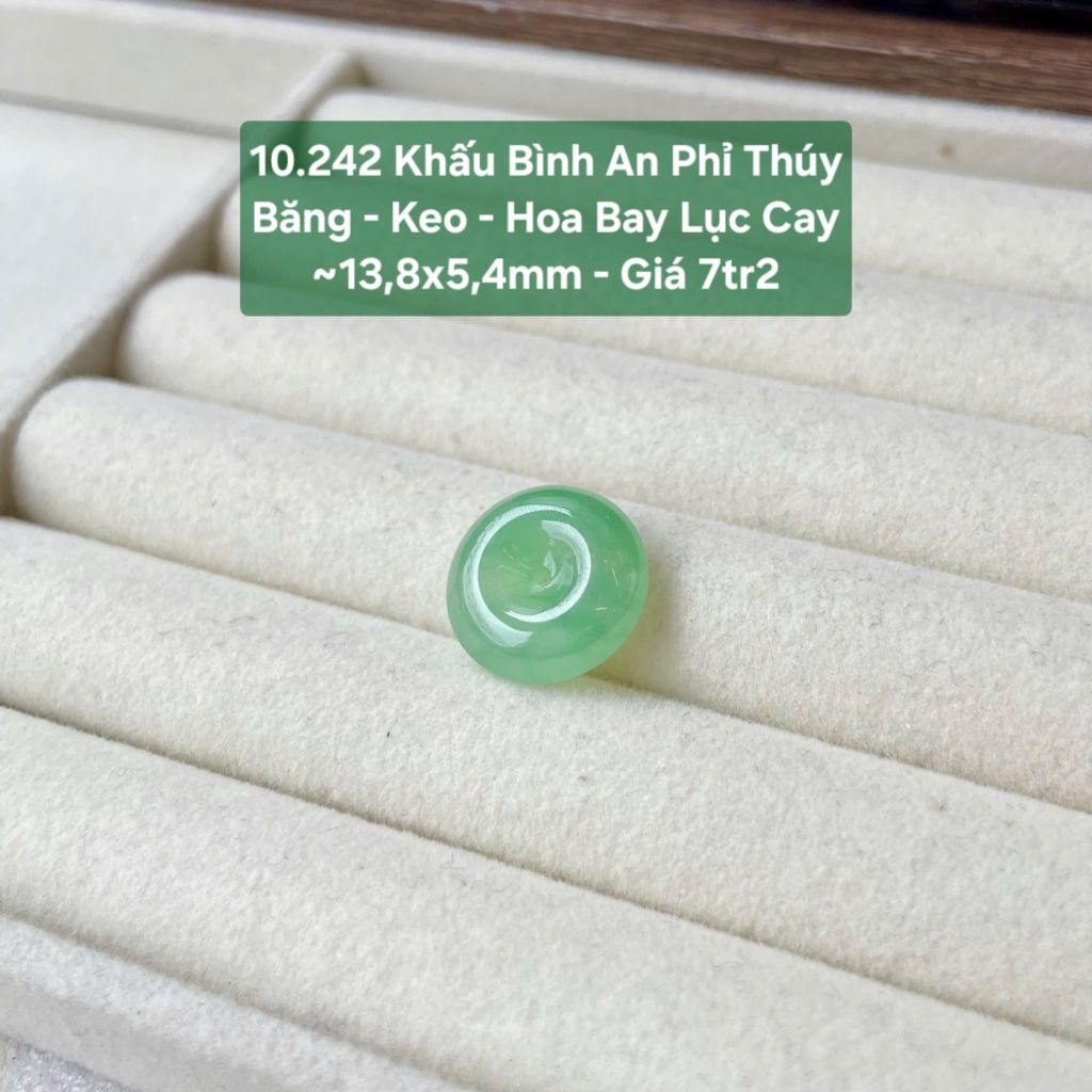 Khấu Bình An Phỉ Thuý Băng - Keo - Hoa Bay Lục Cay ~13,8x5,4mm 10.242