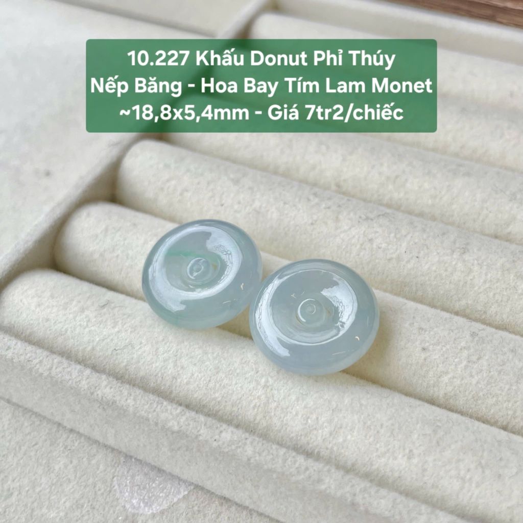 Khấu Donut Phỉ Thuý Nếp Băng - Hoa Bay Tím Lam Monet ~ 18,8x5,4mm 10.227