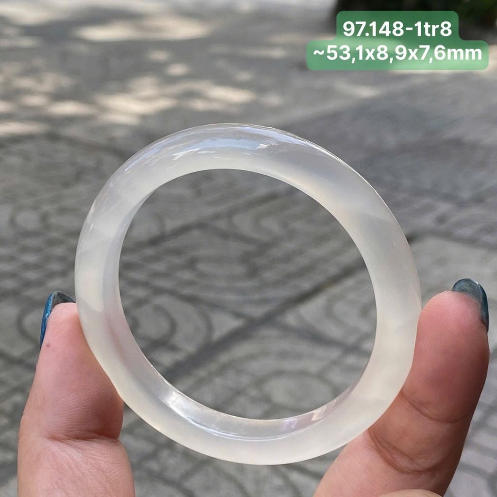 Vòng Hẹ Ngọc Tuỷ Chalcedony Bạch Nguyệt Quang ~53,1x8,9x7,6mm 97.148
