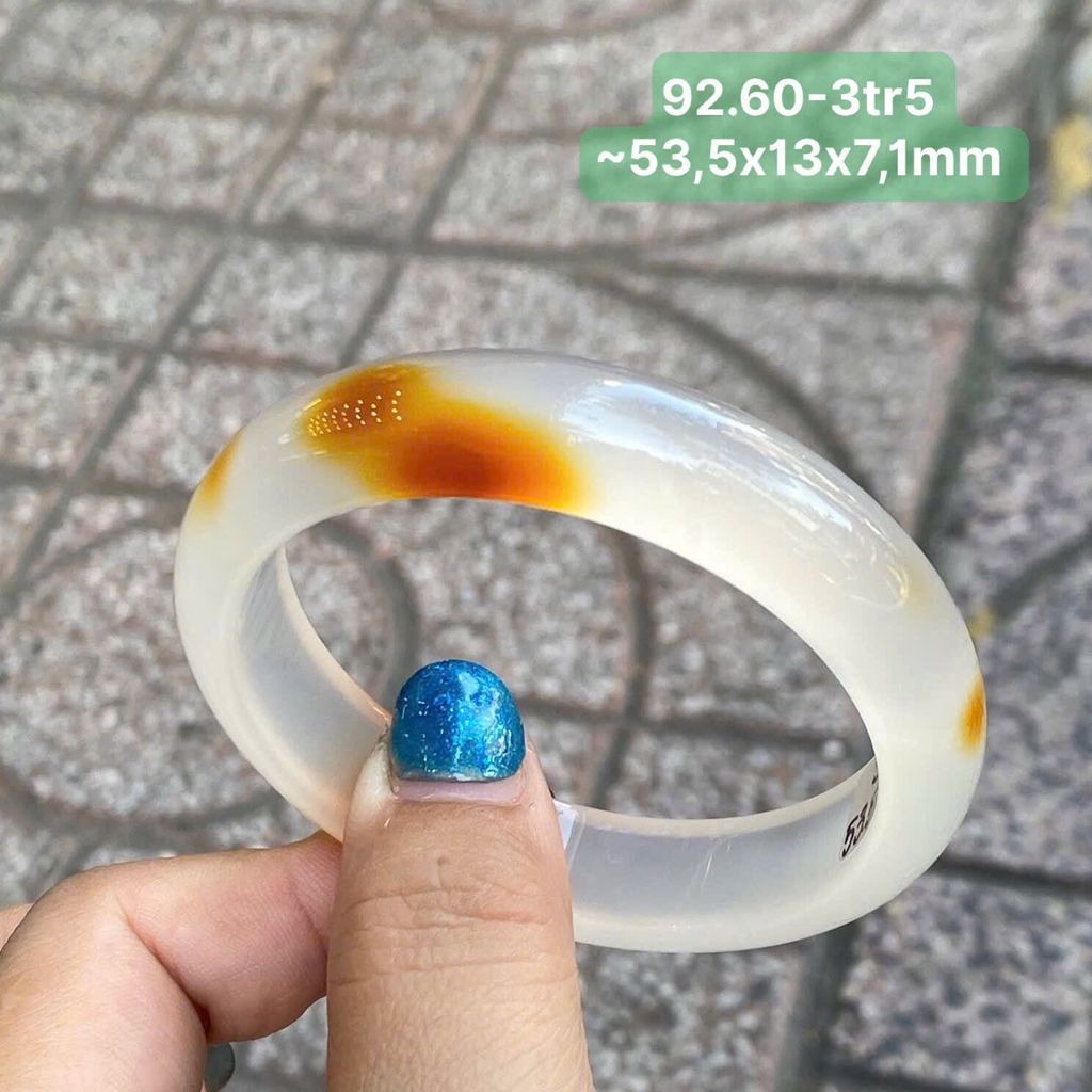 Vòng Ngọc Tuỷ Chalcedony Hoàng Kim ~53,5x13x7,1mm 92.60