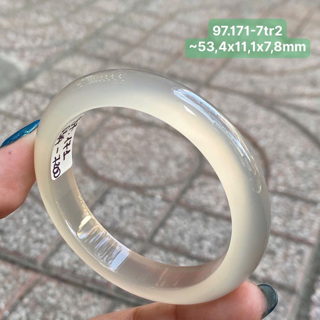 Vòng Hẹ Ngọc Tuỷ Chalcedony Bạch Nguyệt Quang ~53,4x11,1x7,8mm 97.171