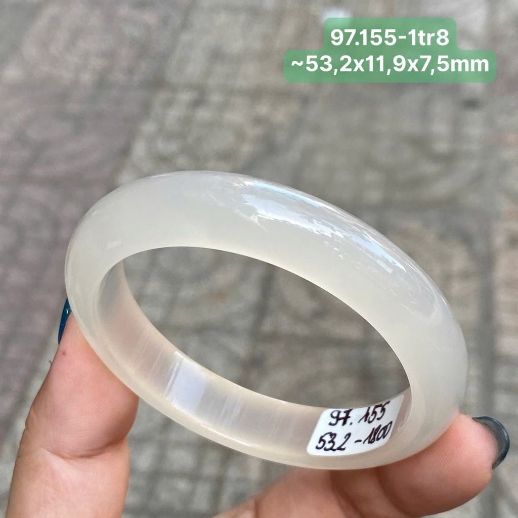 Vòng Hẹ Ngọc Tuỷ Chalcedony Bạch Nguyệt Quang ~53,2x11,9x7,5mm 97.155