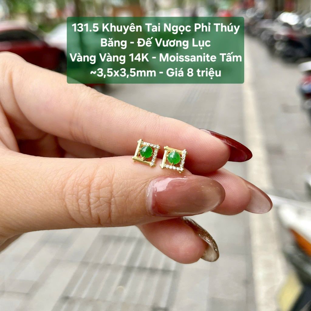 Khuyên tai Ngọc Phỉ Thuý Băng - Đế Vương Lục - VV14K- Mois tấm ~3,5x3,5mm 131.5