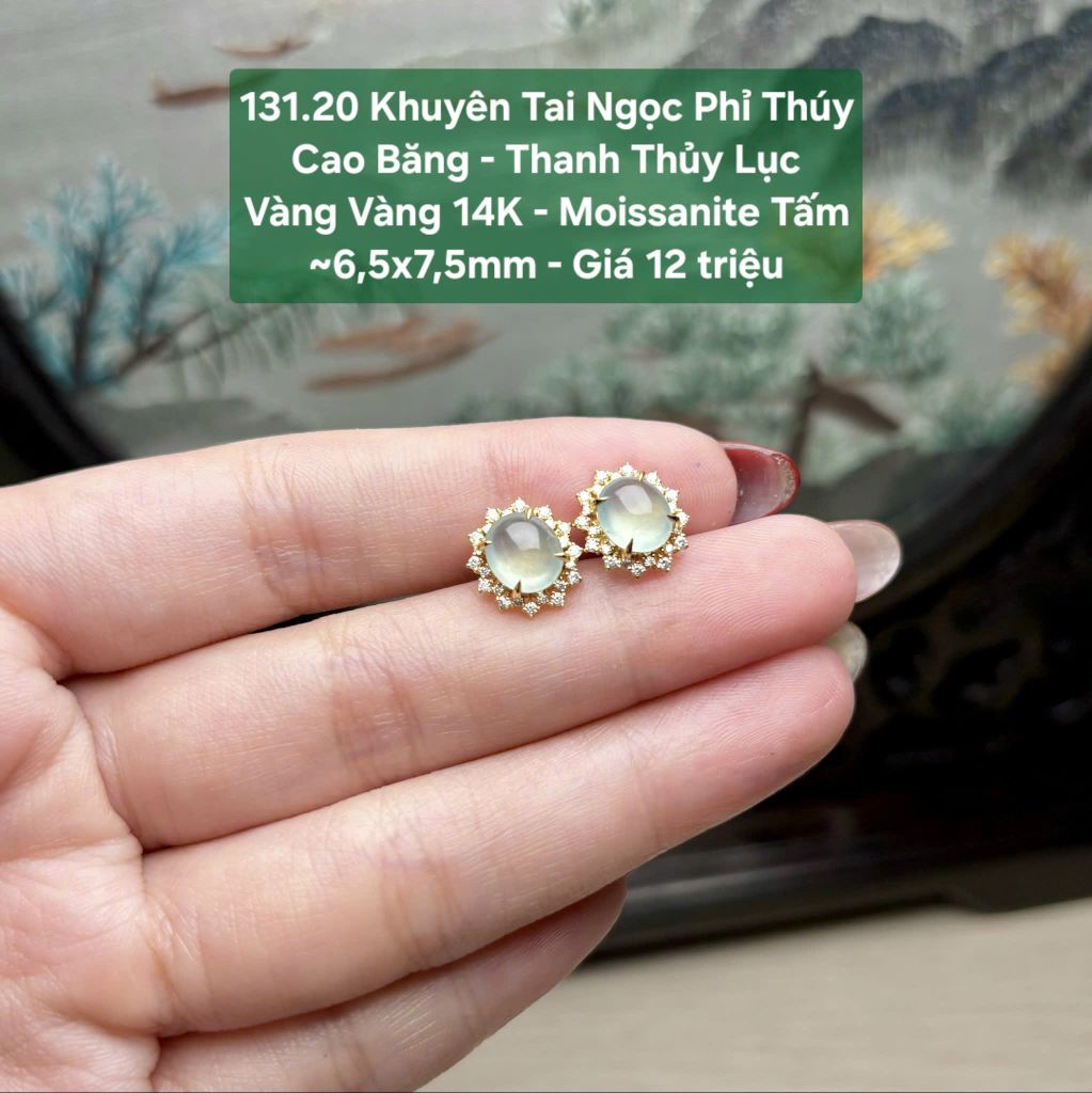 Khuyên tai Ngọc Phỉ Thuý Cao Băng - Thanh Thuỷ Lục VV14K - Mois tấm ~6,5x7,5mm 131.20
