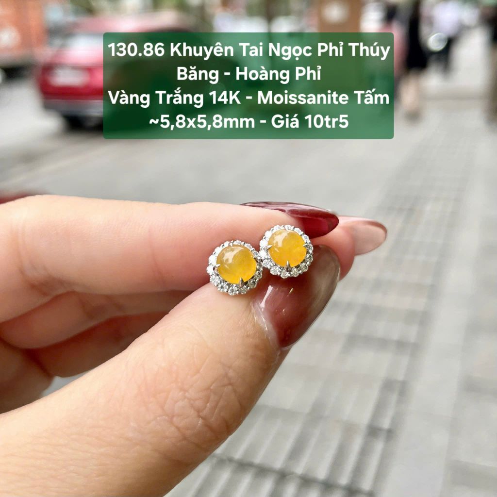 Khuyên tai Ngọc Phỉ Thuý Băng - Hoàng Phỉ VT14K - Mois tấm ~5,8x5,8mm 130.86