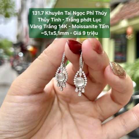 Khuyên tai Ngọc Phỉ Thuý Thuỷ Tinh - Trắng Phớt Lục VT14K - Mois tấm ~5,1x5,1mm 131.7