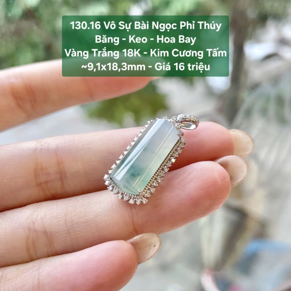 Vô Sự Bài Ngọc Phỉ Thuý Băng - Keo - Hoa Bay VT18K - Kim Cương Tấm ~9,1X18,3mm 130.16