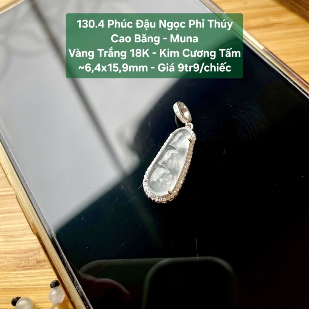 Phúc Đậu Ngọc Phỉ Thuý Thuỷ Tinh - Muna VV18K - Kim Cương Tấm ~5,5x15,8mm 130.5