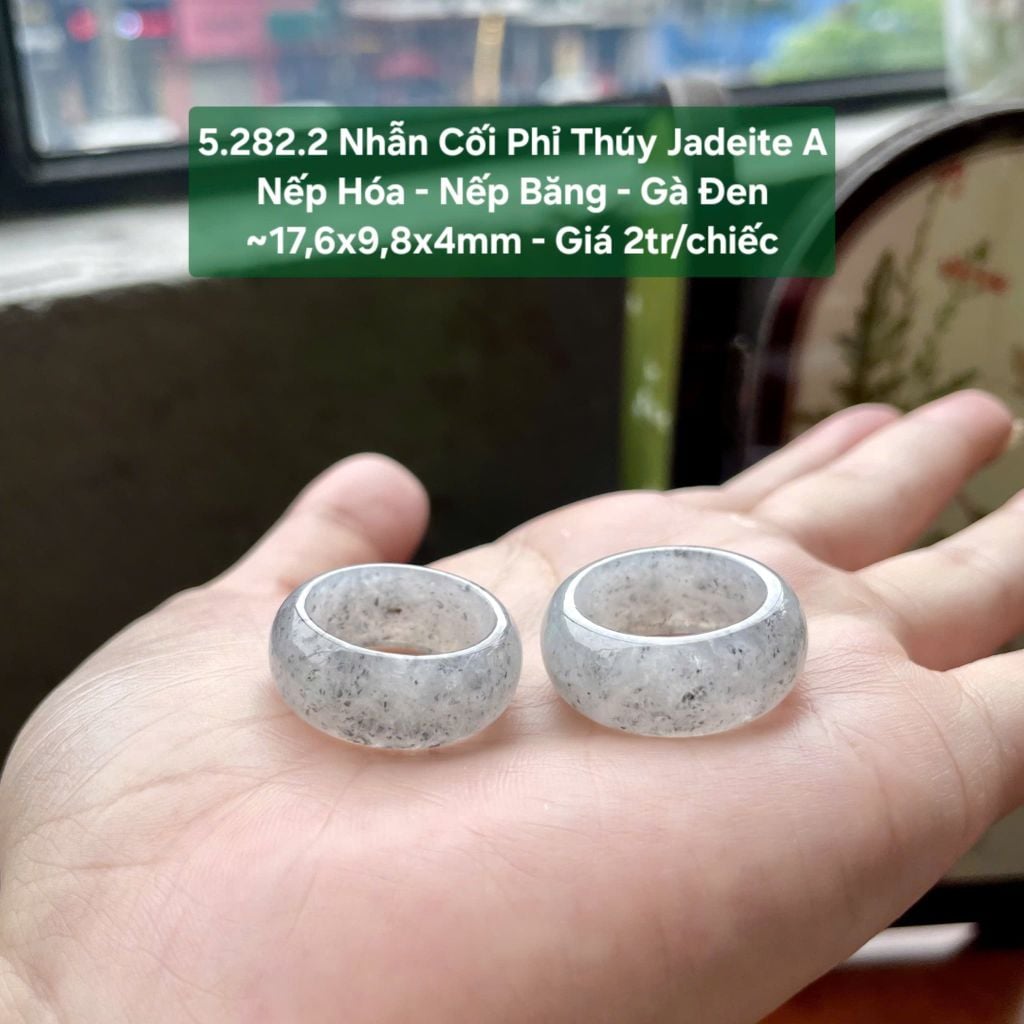 5.282.2 Nhẫn Cối Ngọc Phỉ Thuý Jadeite A - Nếp Hoá - Nếp Băng - Gà Đen ~ 17,6x9,8x4mm
