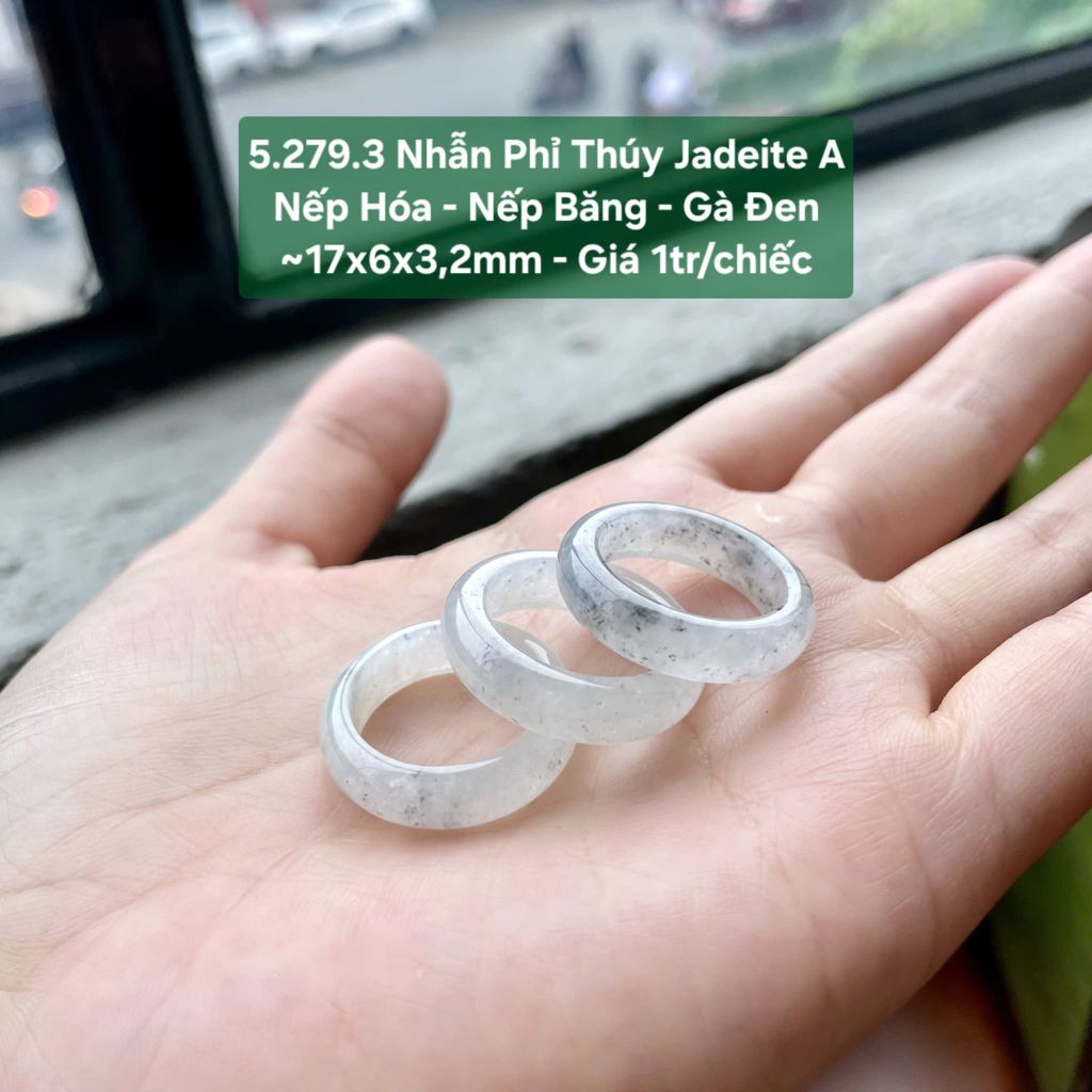 5.279.3 Nhẫn Ngọc Phỉ Thuý  Jadeite A - Nếp Hoá - Nếp Băng - Gà Đen ~ 17x6x3,2mm