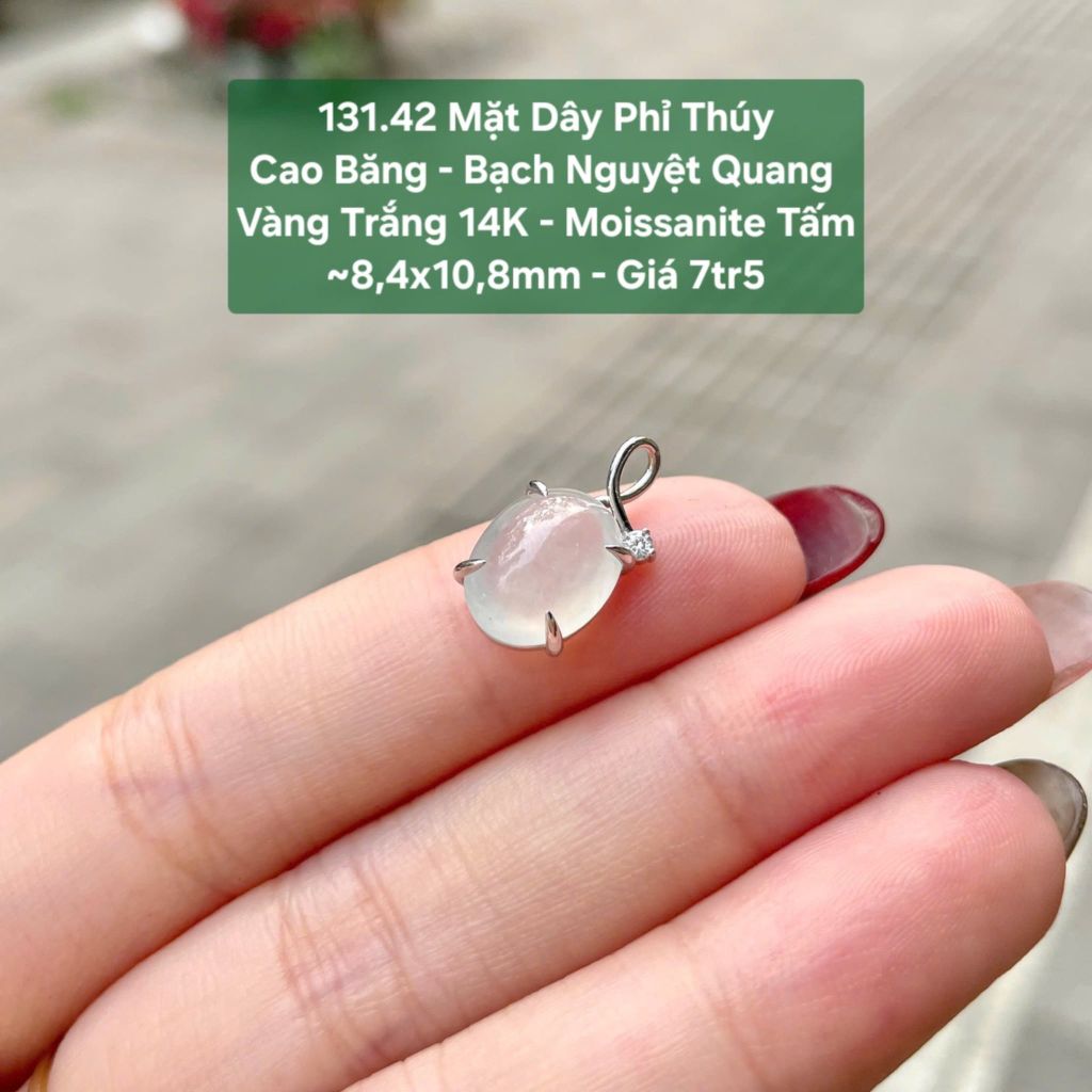 Mặt Dây Phỉ Thuý Cao Băng - Bạch Nguyệt Quang VT14K - Mois Tấm ~8,4x10,8mm 131.42