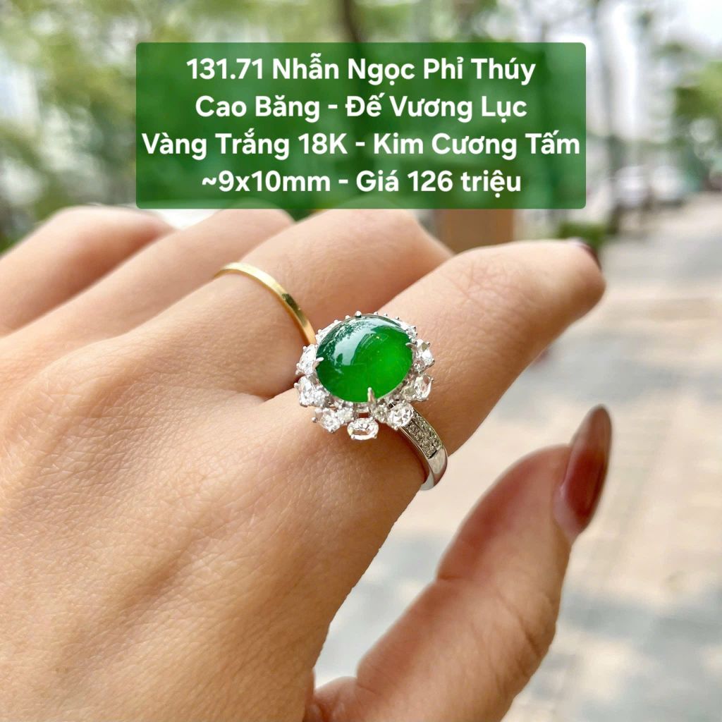 131.71 Nhẫn Ngọc Phỉ Thúy  Cao Băng - Đế Vương Lục - VT18K - KC Tấm  ~9x10mm