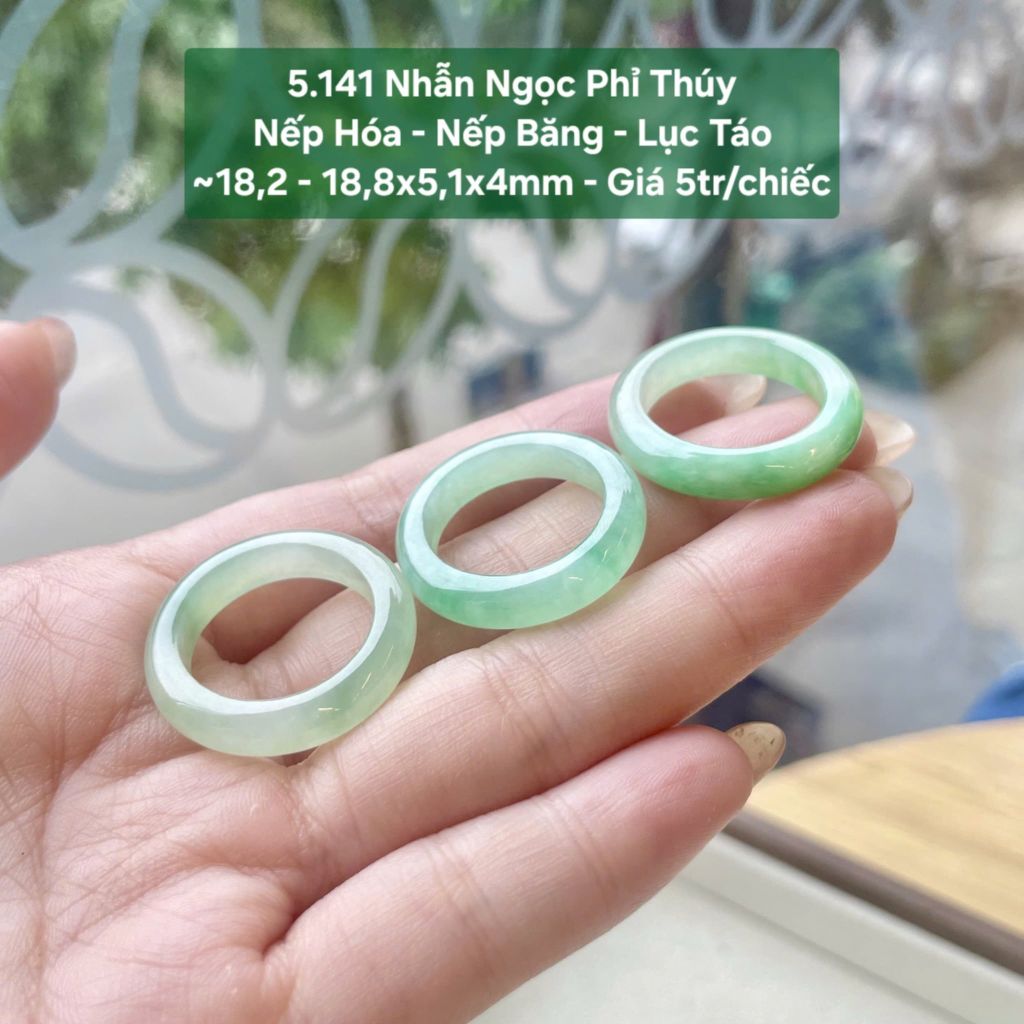 Nhẫn Ngọc Phỉ Thúy Nếp Hóa - Nếp Băng - Lục Táo ~18,2 - 18,8x5,1x4mm 5.141