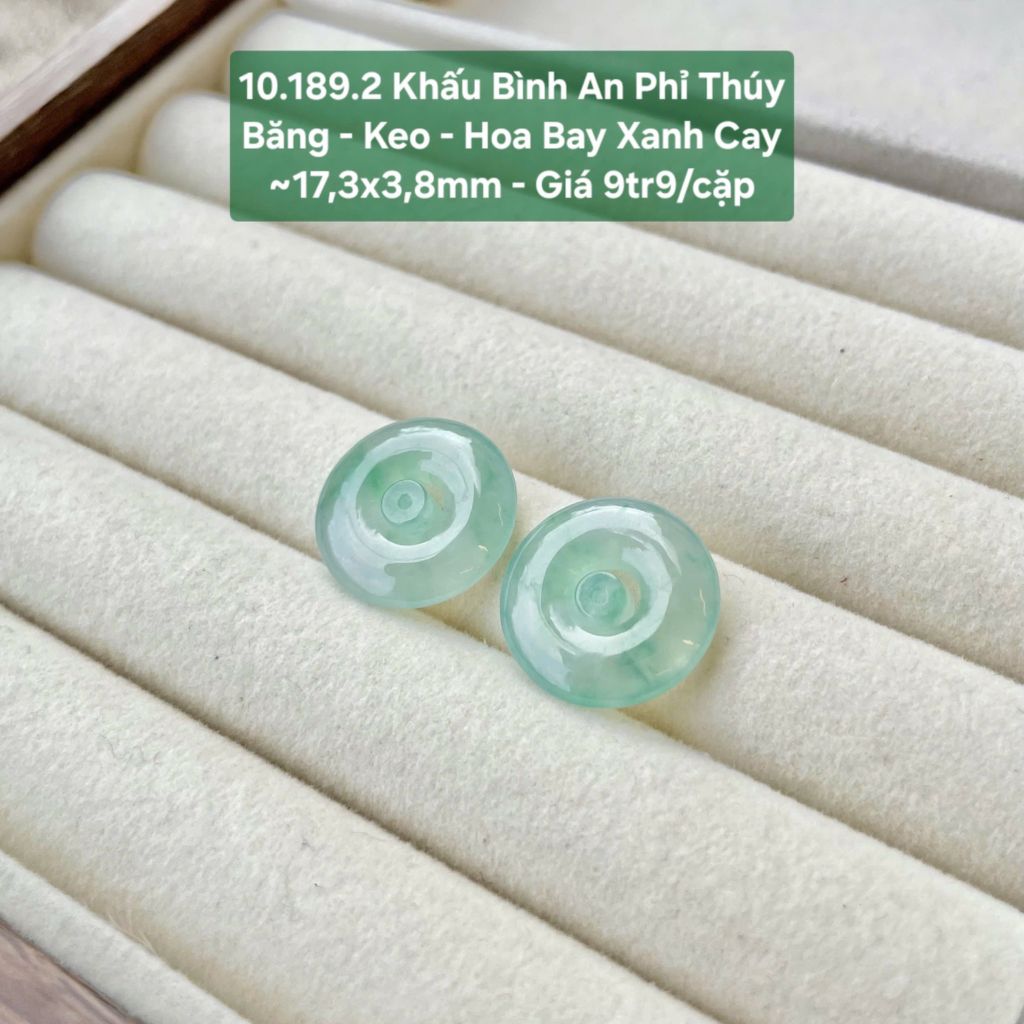 Khấu Bình An Phỉ Thúy Băng - Keo - Hoa Bay Xanh Cay ~17,3x3,8mm 10.189.2