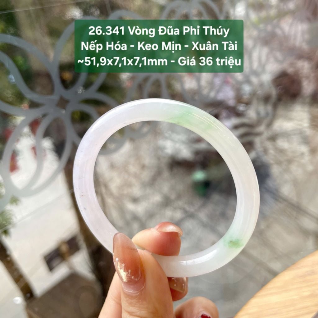 Vòng Đũa Phỉ Thúy Nếp Hóa - Keo Mịn - Xuân Tài ~51,9x7,1x7,1mm 26.341