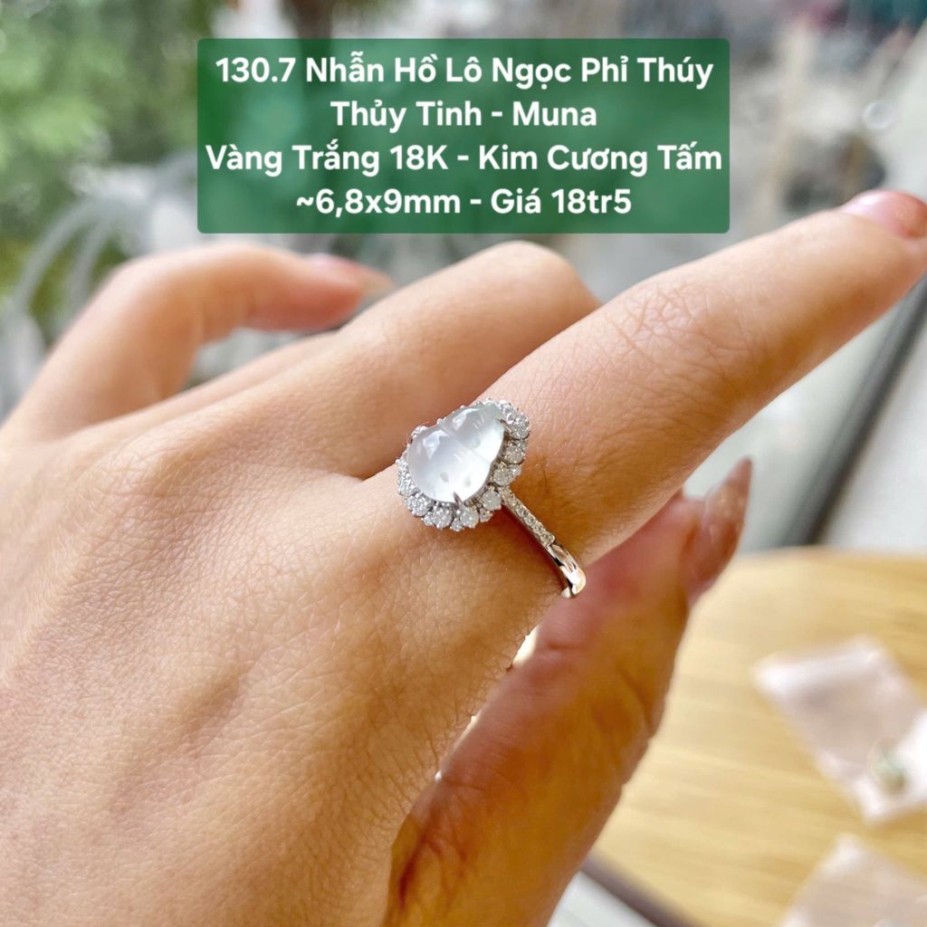 Nhẫn Hồ Lô Ngọc Phỉ Thúy Thủy Tinh – Muna VT18K - Kim Cương Tấm ~6,8x9mm 130.7