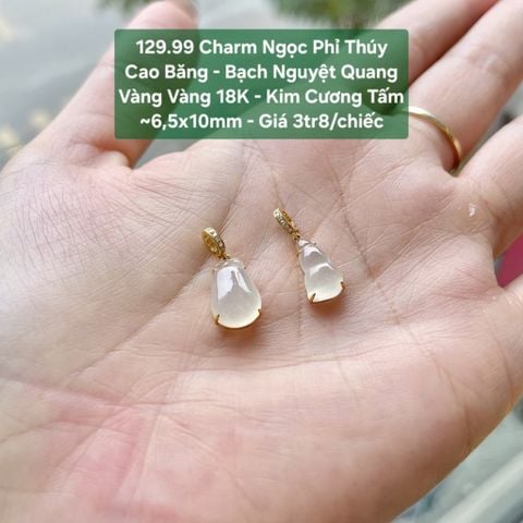 Charm Ngọc Phỉ Thúy Cao Băng - Bạch Nguyệt Quang VV18K - KC Tấm ~6,5x10mm 129.99
