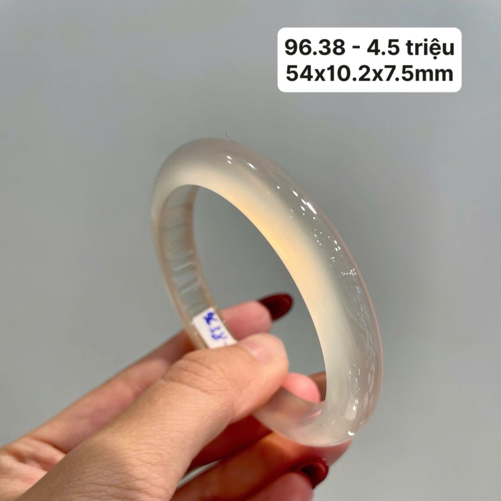 96.38 Vòng Ngọc Tuỷ Chalcedony Bạch Nguyệt Quang 54x10,2x7,5mm