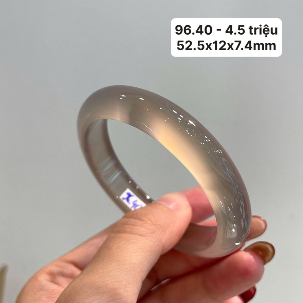 96.40 Vòng Ngọc Tuỷ Chalcedony Màu Khói 52,5x12x7,4mm