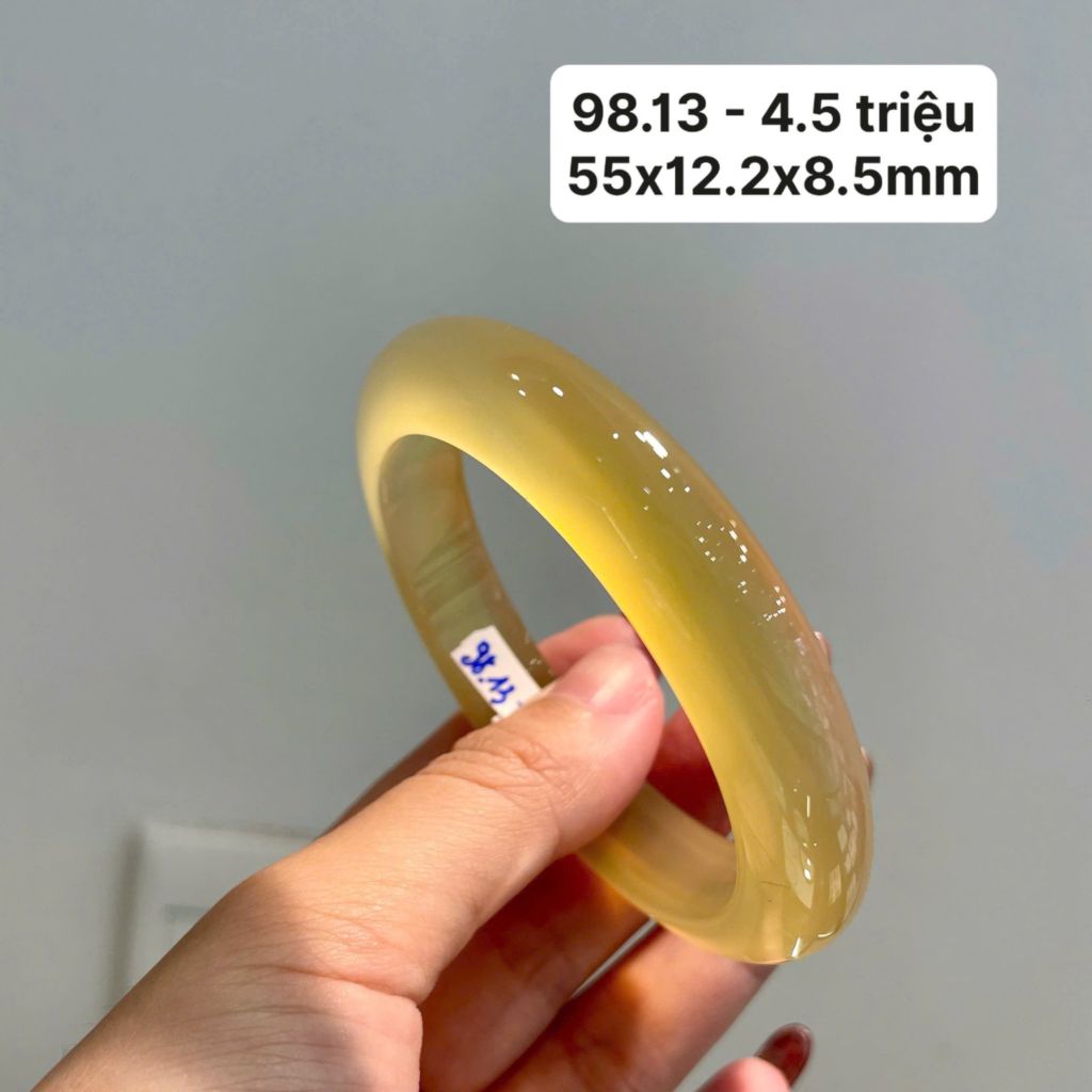 98.13 Vòng Ngọc Tuỷ Chalcedony Vàng Hoàng Kim 55x12,2x8,5mm