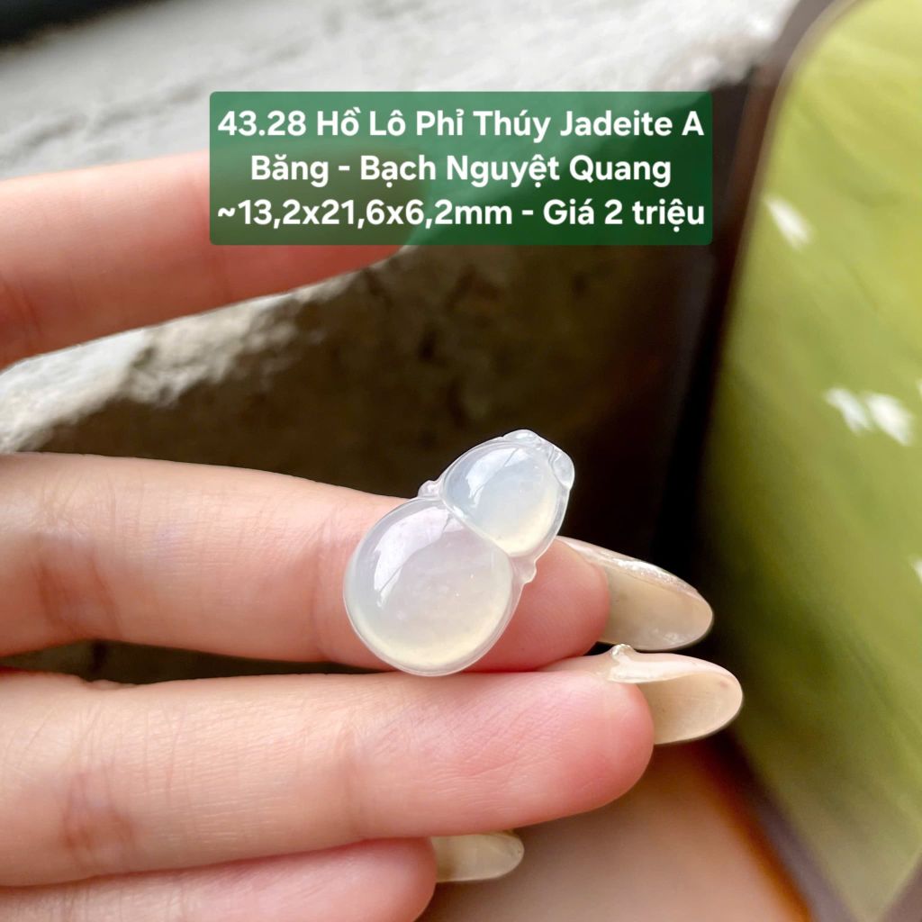 Hồ Lô Phỉ Thúy Jadeite A Bằng - Bạch Nguyệt Quang ~13,2x21,6x6,2mm 43.28