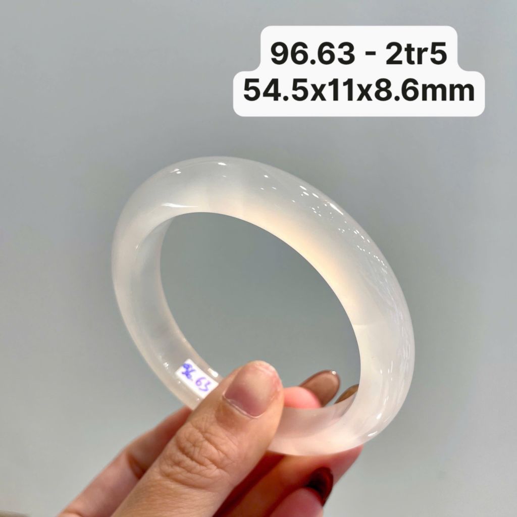 96.63 Vòng Ngọc Tuỷ Chalcedony Bạch Nguyệt Quang 54,5x11x8,6mm