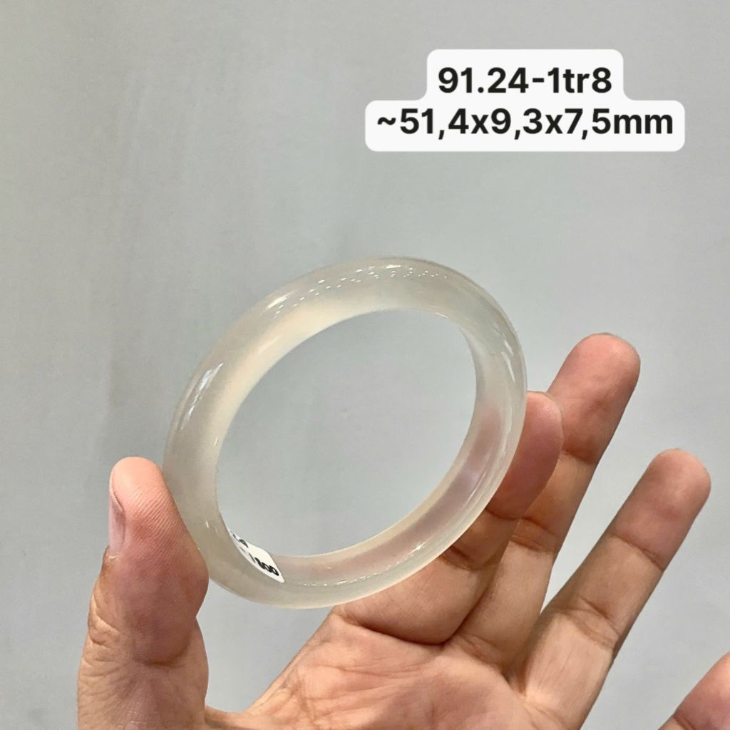 91.24 Vòng Ngọc Tuỷ Chalcedony Bạch Nguyệt Quang 51,4x9,3x7,5mm