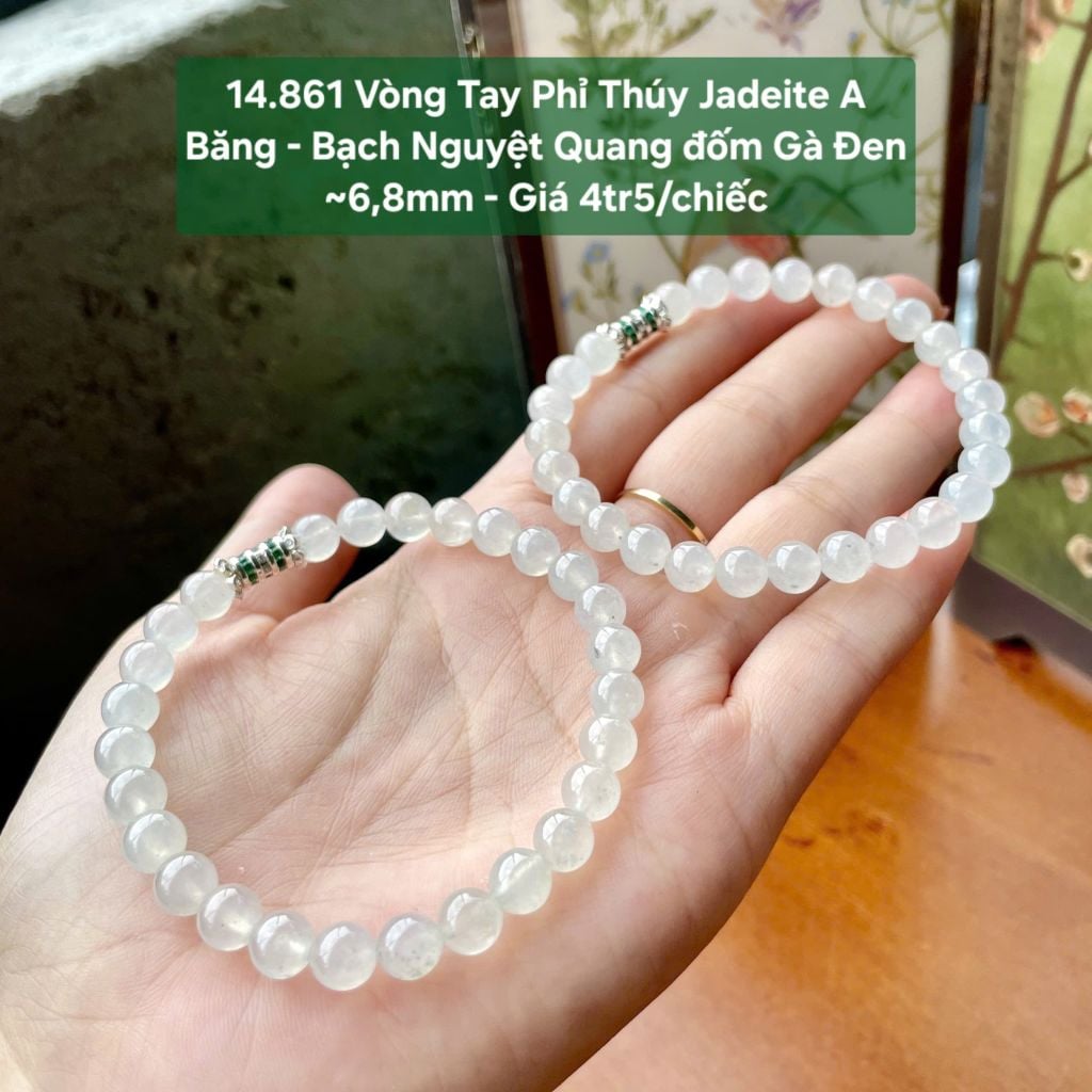 14.861 Vòng Tay Phỉ Thuý Jadeite A- Băng - Bạch Nguyệt Quang Đốm Gà Đen ~6,8mm