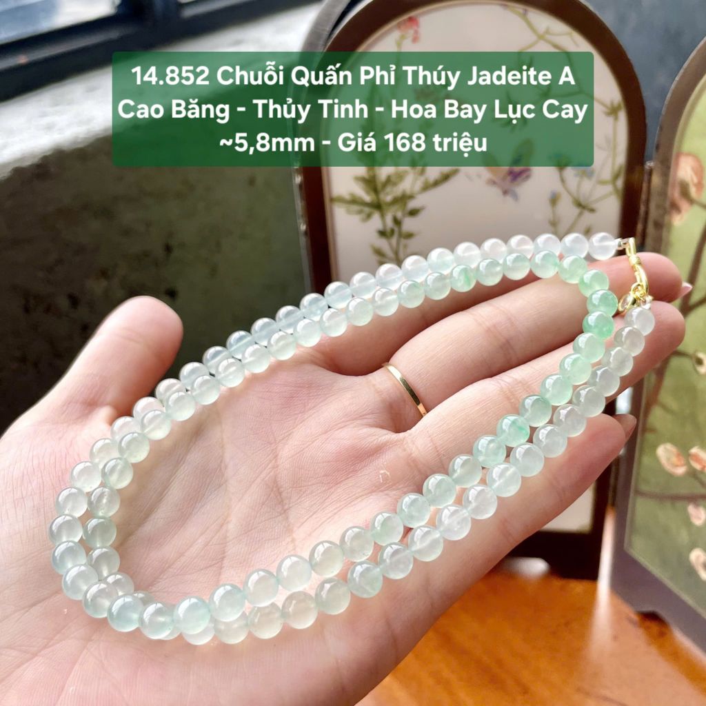 14.852 Chuỗi Quấn Phỉ Thuý Jadeite A- Cao Băng - Thuỷ Tinh - Hoa Bay Lục Cay ~5,8mm