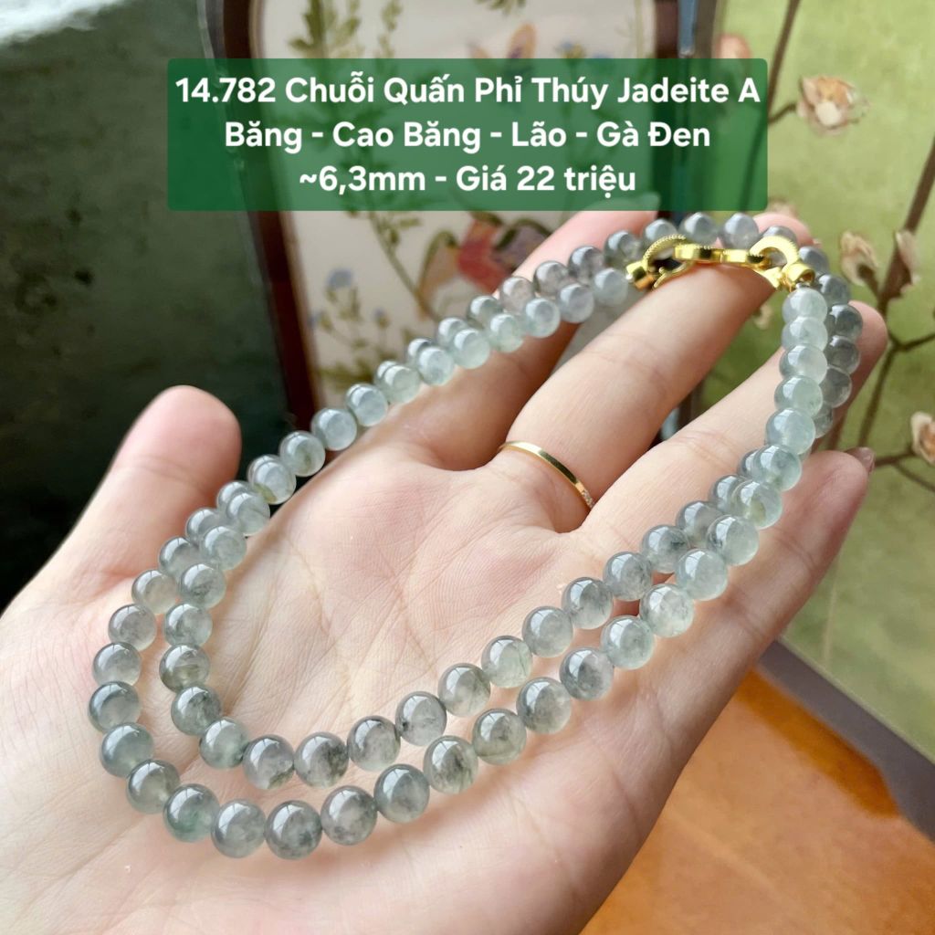14.782 Chuỗi Quấn Phỉ Thuý Jadeite A- Băng -  Cao Băng - Lão - Gà Đen ~6,3mm