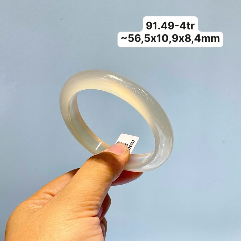 91.49 Vòng Ngọc Tuỷ Chalcedony Màu Khói  ~ 56,5x10,9x8,4mm