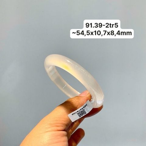 91.39 Vòng Ngọc Tuỷ Chalcedony Bạch Nguyệt Quang ~ 54,5x10,7x8,4mm