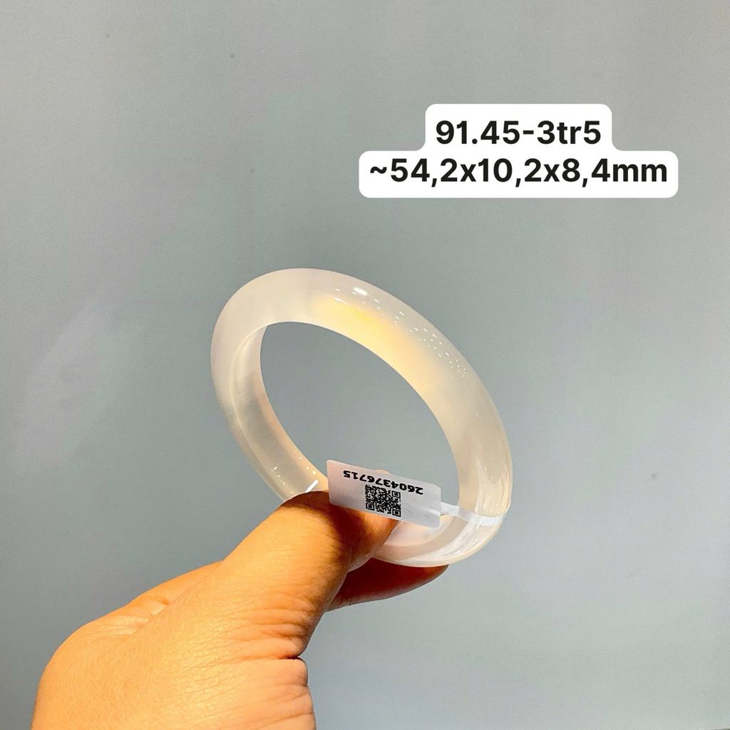 91.45 Vòng Ngọc Tuỷ Chalcedony Bạch Nguyệt Quang ~ 54,2x10,2x8,4mm