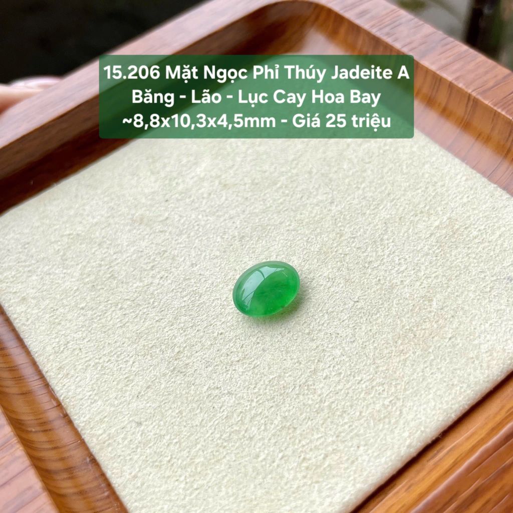 15.206 Mặt Ngọc Phỉ Thuý Jadeite A - Băng - Lão - Lục Cay Hoa Bay ~8,8x10,3x4,5mm