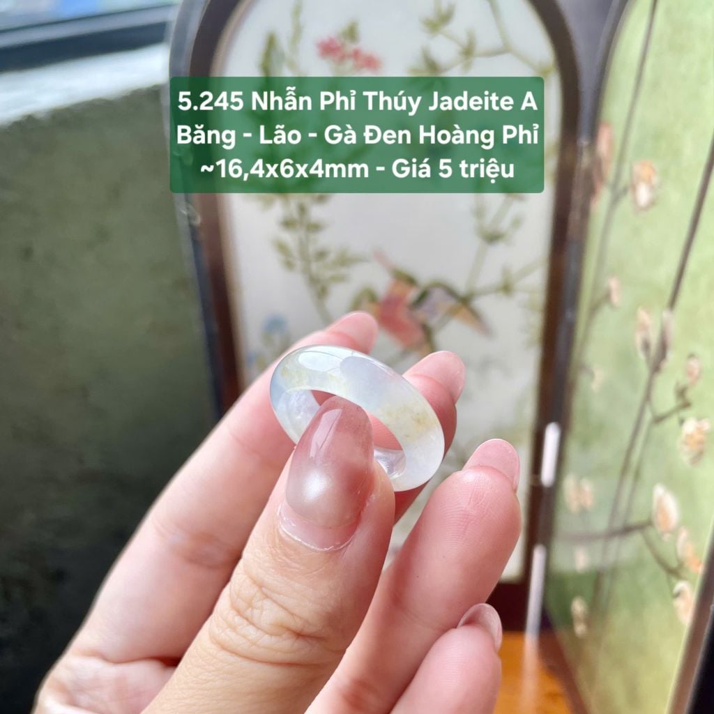 5.245 Nhẫn Phì Thuý JadeiteA - Băng - Lão - Gà Đen Hoàng Phỉ ~16,4x6xm