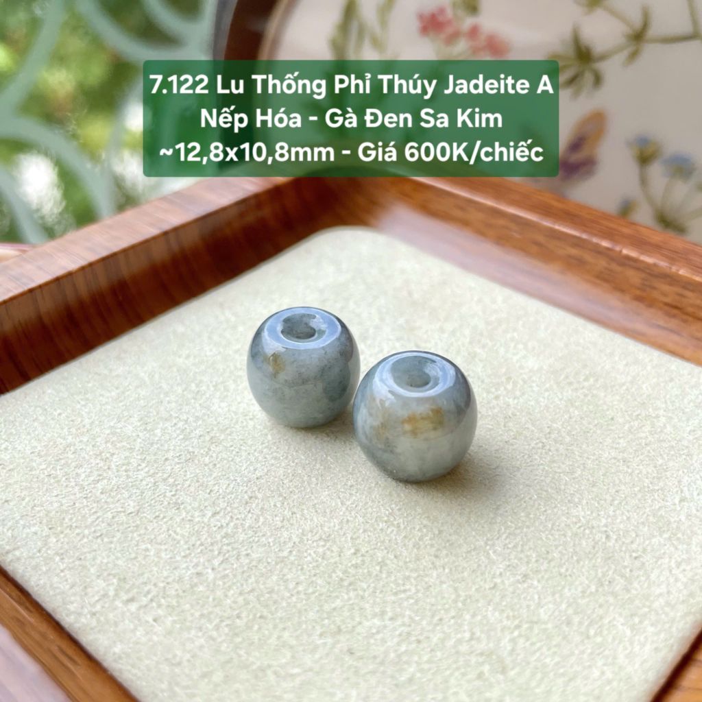 7.122 Lu Thống Phỉ Thuý Jadeite A Nếp Hoá - Gà Đen Sa Kim ~ 12,8x10mm