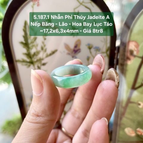 5.187.1 Nhẫn Phỉ Thuý Jadeite A - Nếp Băng  - Lão - Hoa bay Lục Táo ~17,2x6,3x4mm