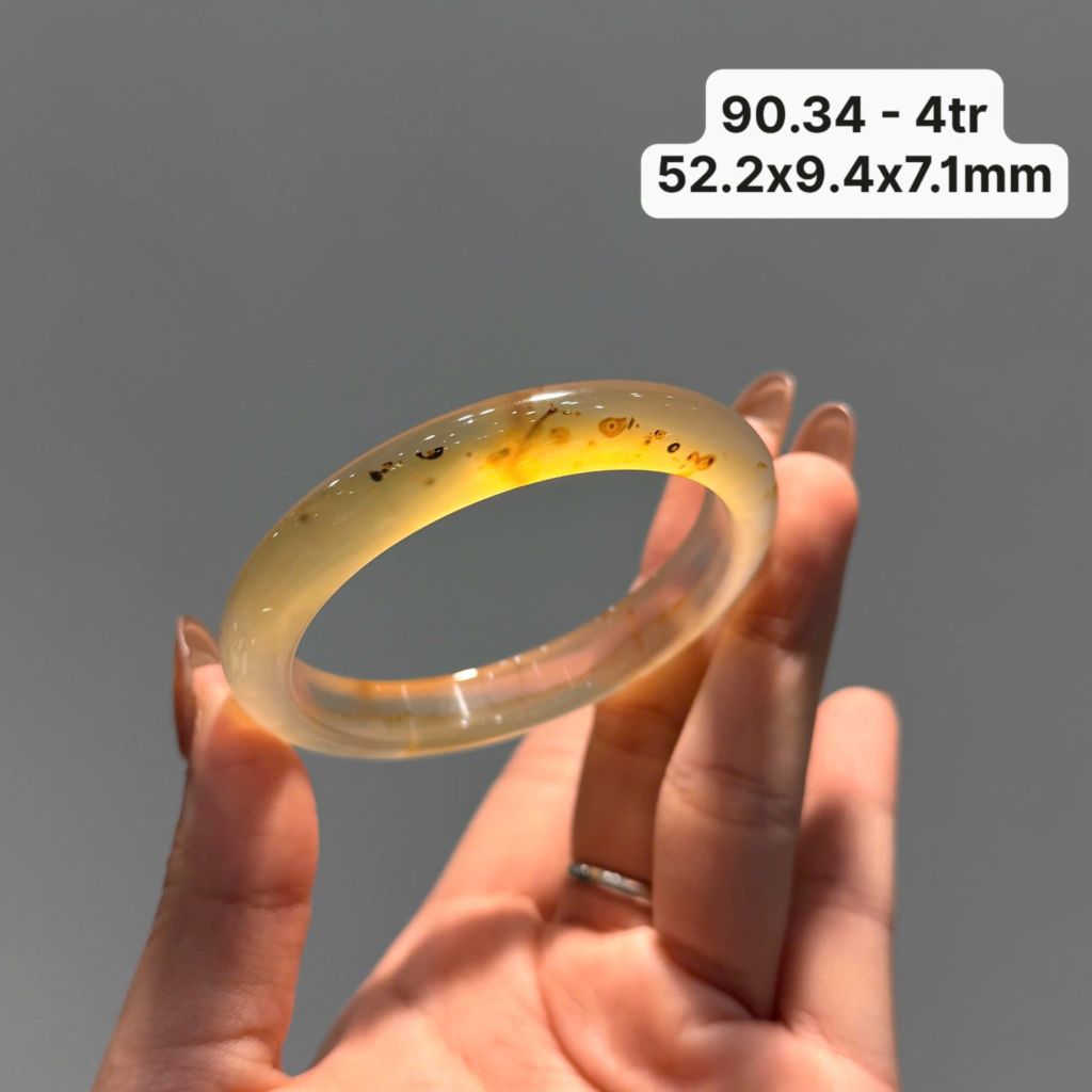 Vòng Hẹ Ngọc Tuỷ Chalcedony Vàng Hoàng Kim ~52,2x9,4,2x7,1mm 90.34