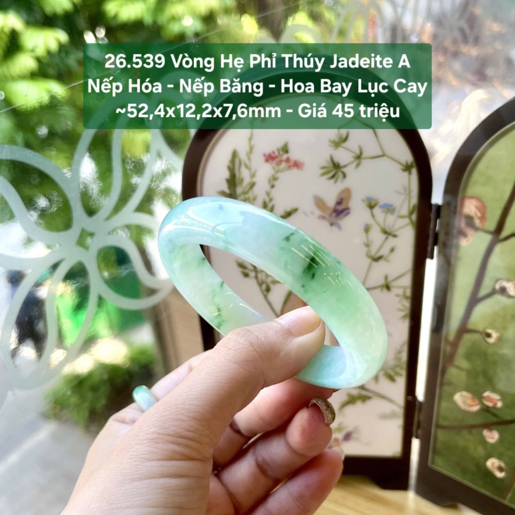 26.539 Vòng Hẹ Phỉ Thuý Jadeite A - Nếp Hoá - Nếp Băng - Hoa Lục Cay ~52,4x12,2x7,6mm