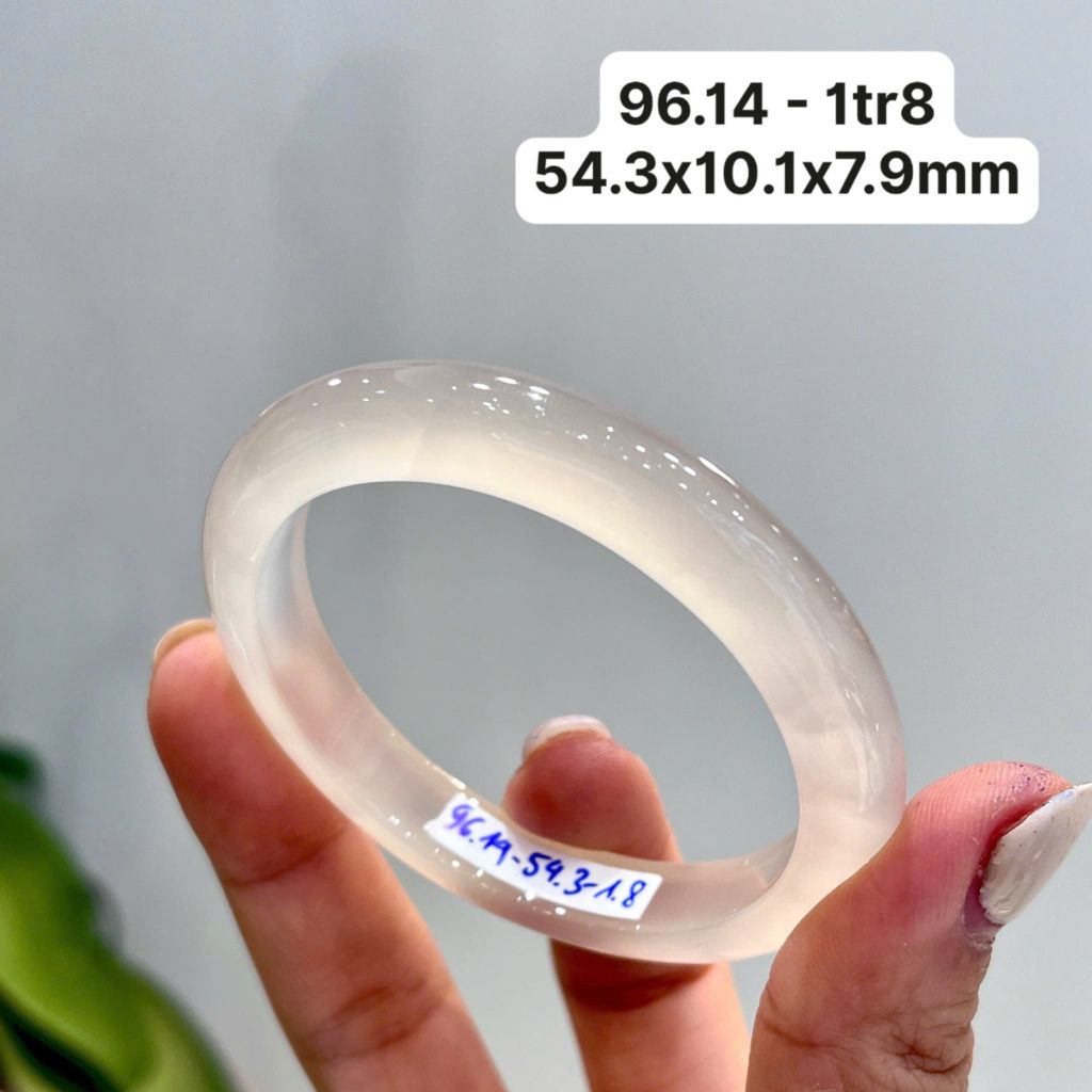 Vòng Hẹ Ngọc Tuỷ Chalcedony Bạch Nguyệt Quang 54,3x10,1x7,9mm 96.14